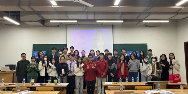 HỘI THẢO KHOA HỌC CHO SINH VIÊN MS3 - TỪ POLYME ĐẾN CÔNG NGHỆ SẢN XUẤT MÓNG TAY GIẢ