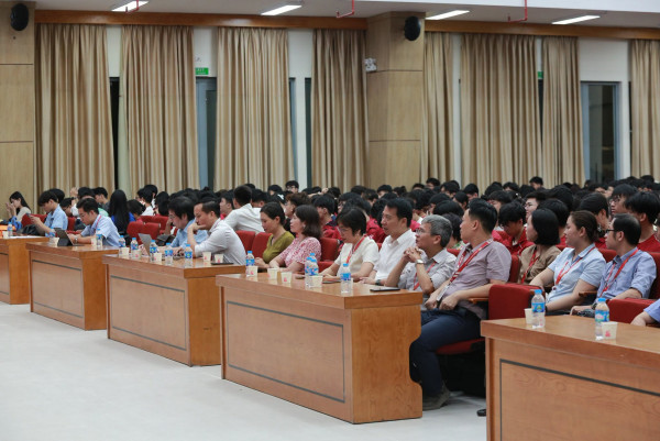 CHƯƠNG TRÌNH SINH HOẠT ĐỊNH HƯỚNG CHO TÂN SINH VIÊN KHOÁ 71 NĂM HỌC 2026-2027
