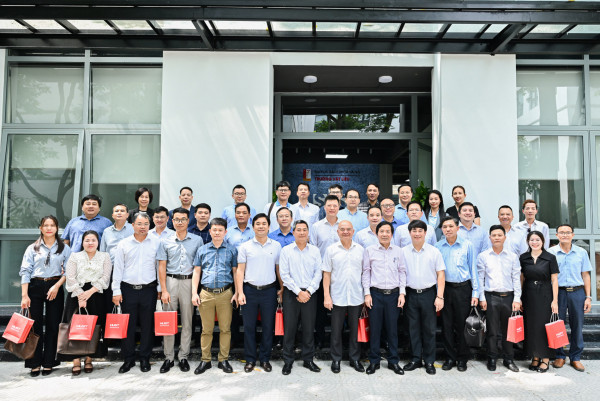 TRƯỜNG VẬT LIỆU GẶP GỠ DOANH NGHIỆP ĐỐI TÁC THÂN THIẾT NHÂN KỶ NIỆM 70 NĂM THÀNH LẬP ĐẠI HỌC BÁCH KHOA HÀ NỘI