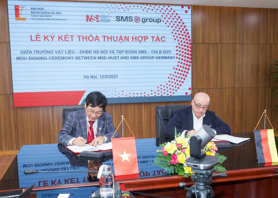 School of Materials, Hanoi University of Science and Technology signed a cooperation agreement on training and scientific research with SMS Group