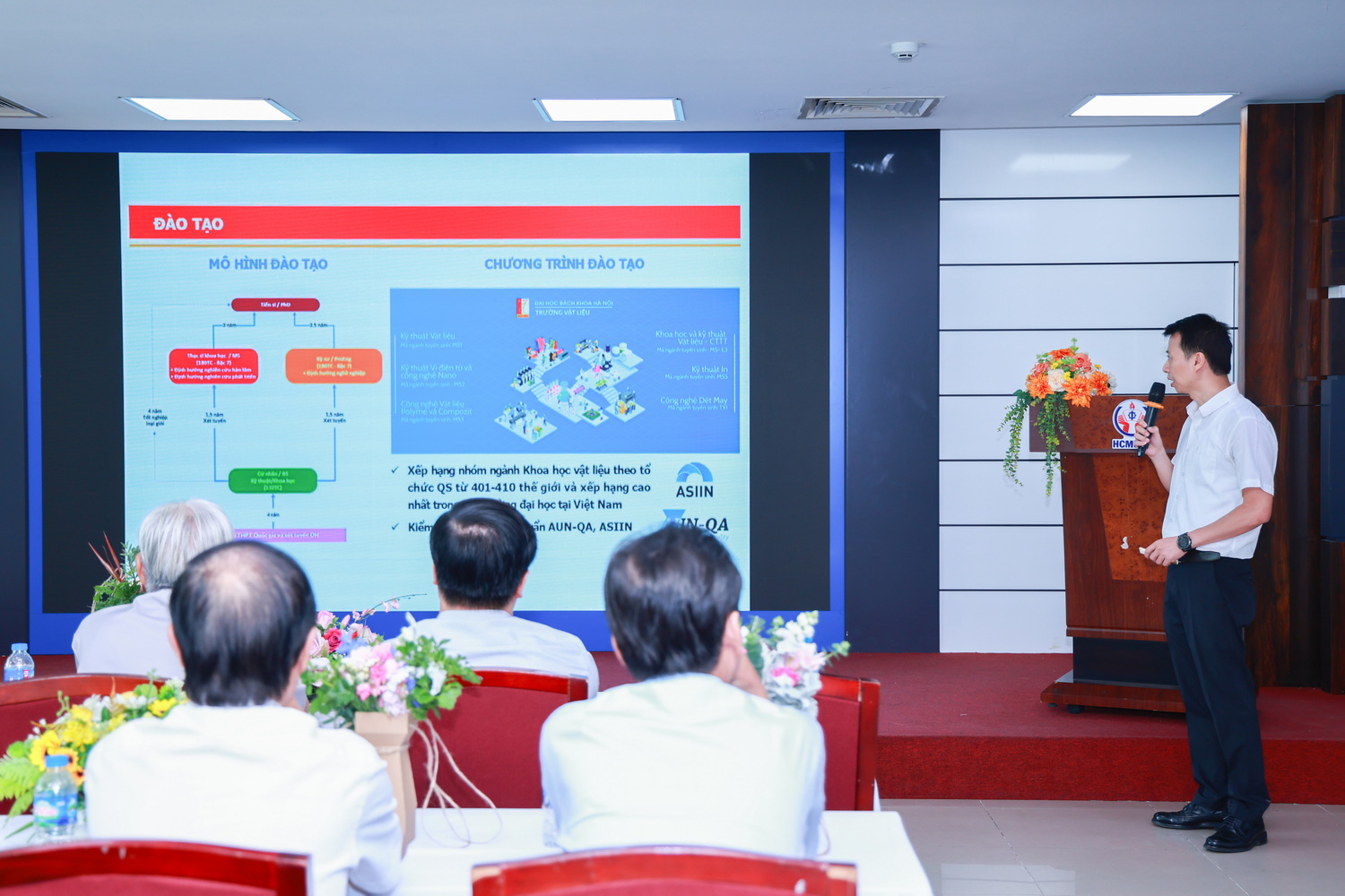 THÚC ĐẨY HỢP TÁC ĐÀO TẠO VÀ TUYỂN SINH THẠC SỸ NGÀNH KỸ THUẬT IN GIỮA TRƯỜNG VẬT LIỆU, ĐH BÁCH KHOA HN VÀ KHOA IN & TRUYỀN THÔNG, TRƯỜNG ĐH SƯ PHẠM KỸ THUẬT TP.HCM