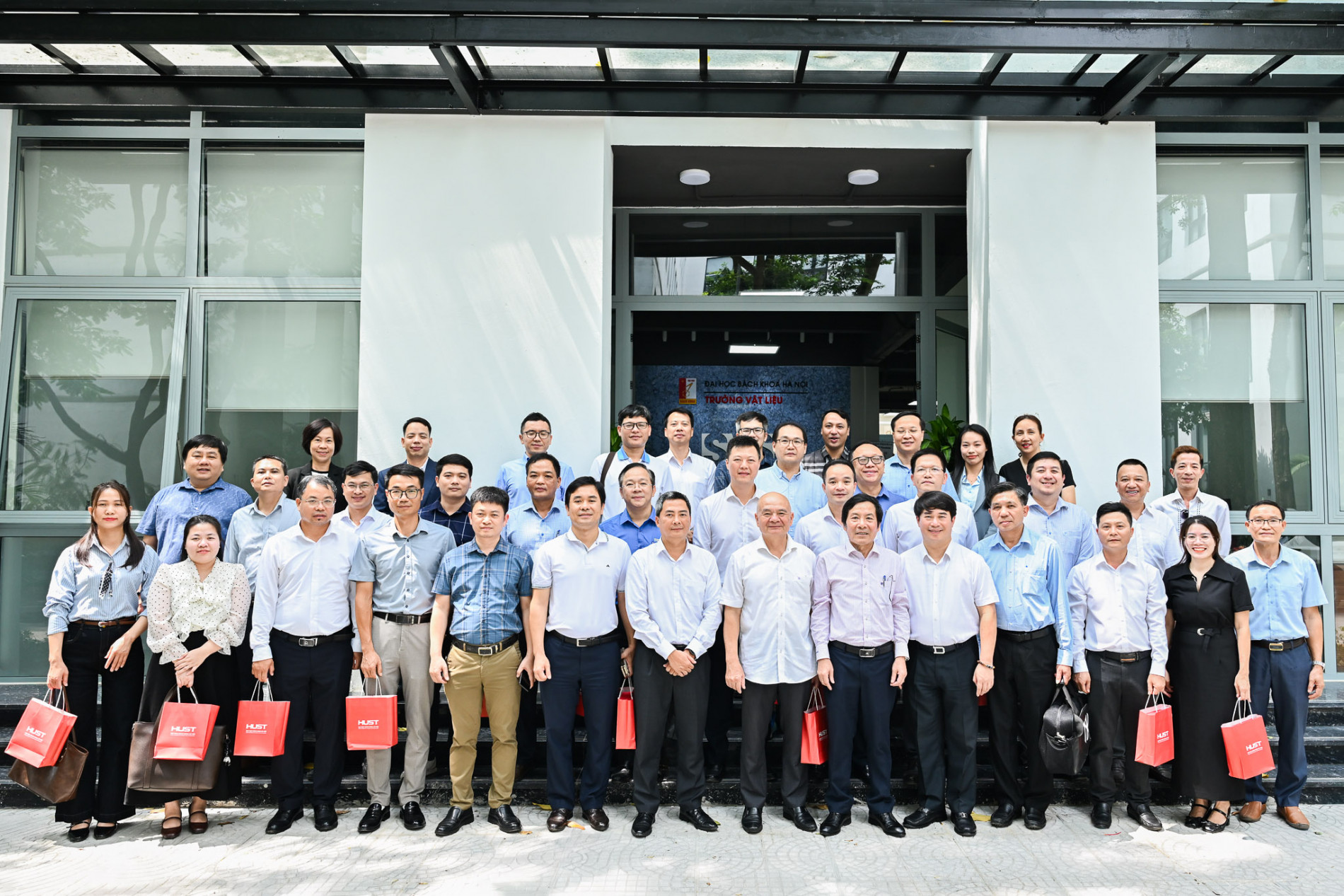 Anh 1